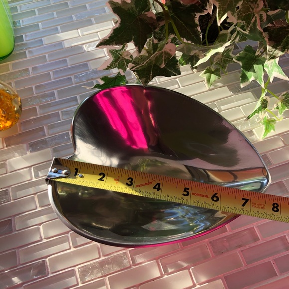 Metal Heart Bowl by Bombay Duck - Picture 4 of 8